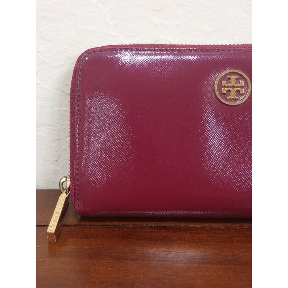 Tory Burch Maroon Leather Continental Zip Wallet